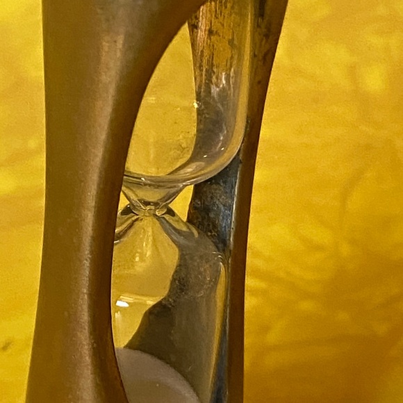 Vintage Brass Hourglass Timer - Picture 8 of 9